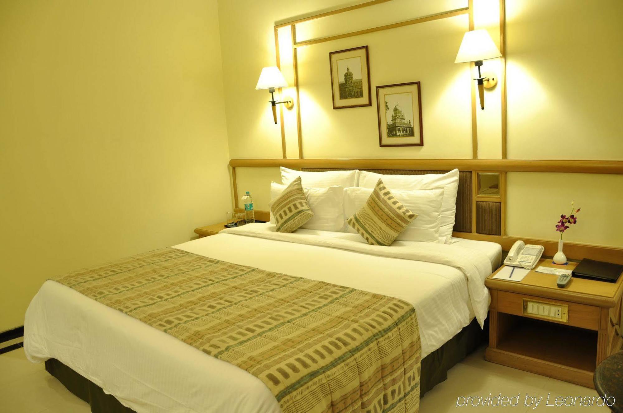 Aditya Park-A Sarovar Portico Hotel Hajdarábád Exteriér fotografie